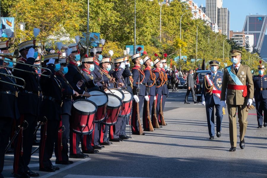 Los reyes presiden el desfile por el Día de la Fiesta Nacional