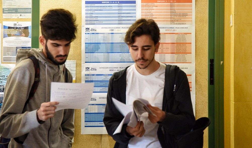 Economía aprueba la nueva regulación para la bonificación de matrícula de los estudiantes de la UNED