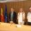 <p style="text-align: justify;">El Ayuntamiento ha reafirmado su compromiso con el fortalecimiento del tejido empresarial y comercial del municipio mediante una subvención nominativa de 27.000 euros a la Asociación de la Pequeña y Mediana Empresa de San Pedro Alcántara (Apymespa), que aglutina a más de un centenar de negocios.</p>
 
<p style="text-align: justify;">La alcaldesa, Ángeles Muñoz, ha firmado el convenio con el presidente de la entidad, José María Moreno, y ha puesto en valor la importancia de esta colaboración “para seguir generando oportunidades, impulsar la competitividad de nuestros establecimientos y facilitarles las herramientas necesarias para afrontar los nuevos desafíos del mercado".</p>
<p style="text-align: justify;">Asimismo, la regidora ha incidido en que "desempeñan un papel esencial en la dinamización económica, la creación de empleo y la vida de nuestros barrios, por lo que es prioritario que cuenten con el respaldo de la administración local".</p>
<p style="text-align: justify;">La regidora, que ha estado acompañada por el teniente de alcalde de San Pedro Alcántara, Javier García, ha subrayado que “esta aportación económica se destinará a financiar acciones formativas, talleres y servicios de asesoramiento, así como a defender los intereses del sector” y ha agradecido a la junta directiva "la magnífica labor que realiza en favor del comercio de proximidad y su implicación tanto en el ámbito empresarial como en el social".</p>
<p style="text-align: justify;">García ha resaltado especialmente el esfuerzo de la asociación por ampliar sus iniciativas de capacitación y acompañamiento a los profesionales ante un escenario de transformación constante. "En unos momentos marcados por la digitalización y la implantación de la inteligencia artificial, resulta fundamental que nuestros comerciantes dispongan de recursos y conocimientos para adaptarse a las nuevas necesidades", ha señalado.</p>
<p style="text-align: justify;">En este sentido, ha remarcado que el Consistorio mantiene una estrecha cooperación con el colectivo, que incluye la cesión de dependencias municipales para la celebración de actividades y encuentros. "Queremos reconocer el lugar que merece una entidad que forma parte de San Pedro Alcántara y que desempeña una función imprescindible para sus empresarios", ha añadido.</p>
<p style="text-align: justify;">Por su parte, Moreno ha agradecido el apoyo institucional que reciben "no solo a través de este convenio, sino también a lo largo de todo el año para organizar cursos, presentaciones y otras propuestas". El presidente ha explicado que la cuantía concedida, que se mantiene en cifras similares a las de ejercicios anteriores, "nos proporciona la estabilidad necesaria para continuar prestando servicios y ofreciendo cobertura a nuestros asociados".</p>
<p style="text-align: justify;">Asimismo, ha precisado que las actuaciones impulsadas por Apymespa trascienden a sus integrantes y benefician al conjunto de la actividad comercial de la localidad. "Este acuerdo es fundamental para todo el tejido empresarial de San Pedro Alcántara, porque nos permite seguir trabajando en la formación, el asesoramiento y la defensa de los derechos de los profesionales del sector", ha afirmado.</p>