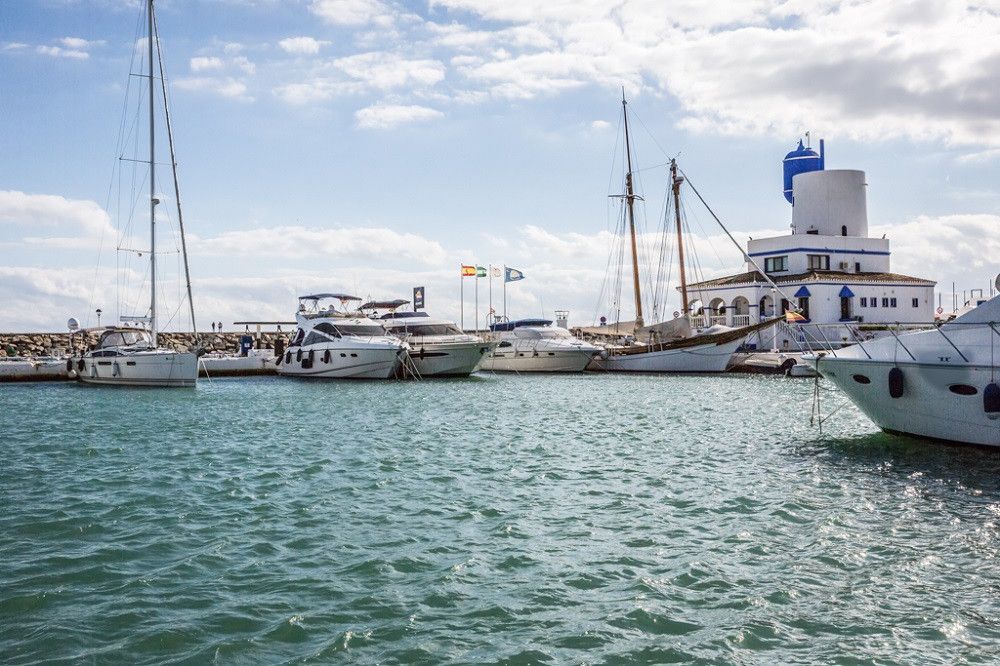 Ingleses, franceses y Belgas son los principales clientes del Puerto de la Duquesa