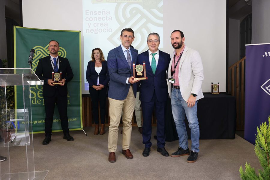 La Diputación premia buenas prácticas empresariales en el V Encuentro Gran Senda de Málaga