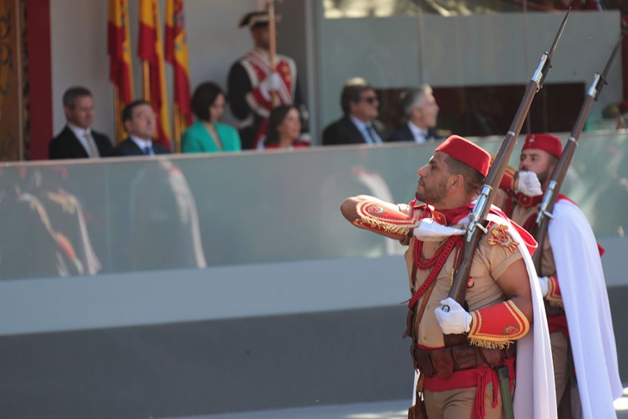 Los reyes, acompañados de la princesa de Asturias, presiden los actos por el Día de la Fiesta Nacional
