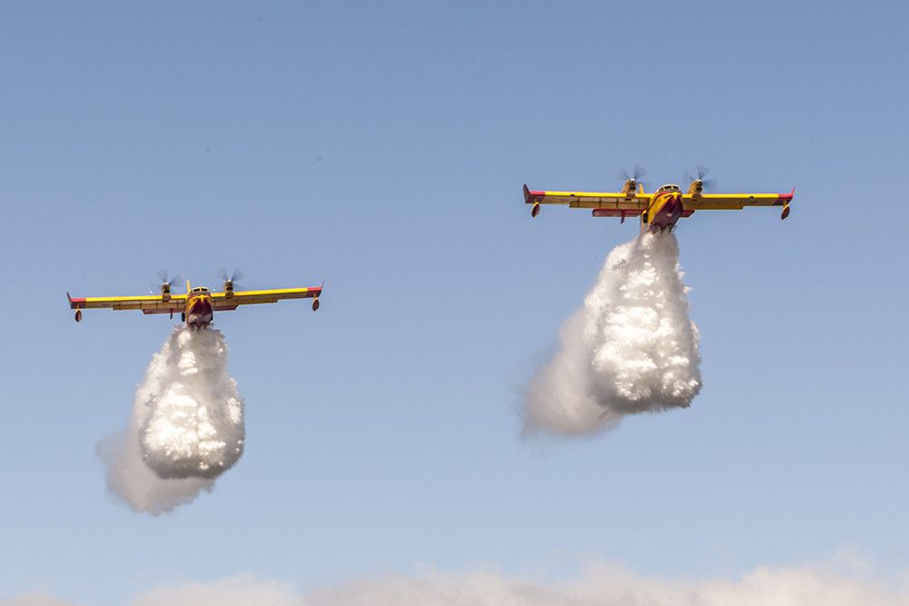 España envía a Túnez dos aviones "apagafuegos" para ayudar a combatir la ola de incendios