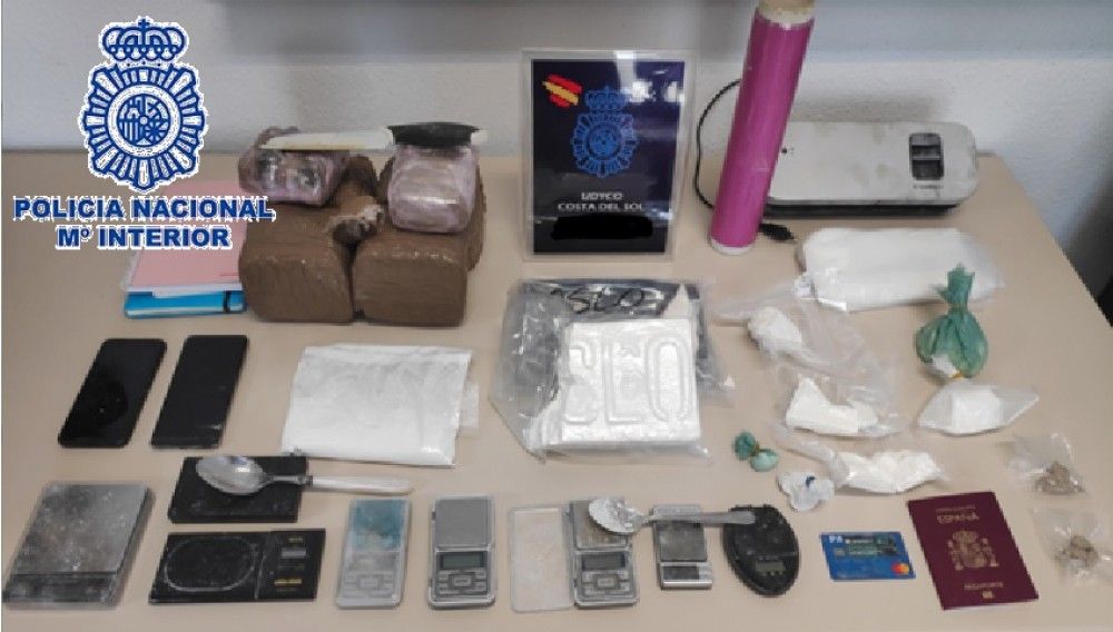 Desmantelado en Málaga un trastero utilizado como "guardería" de drogas y detenidos sus responsables