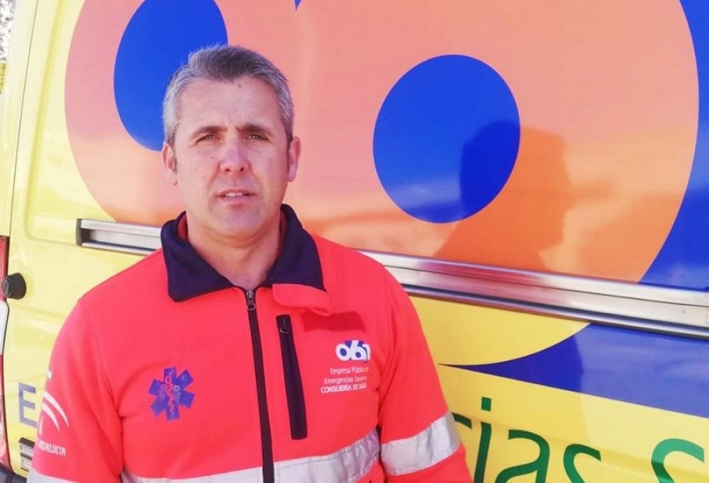 Defensa concede la Medalla de la Operación Balmis a un enfermero malagueño del 061