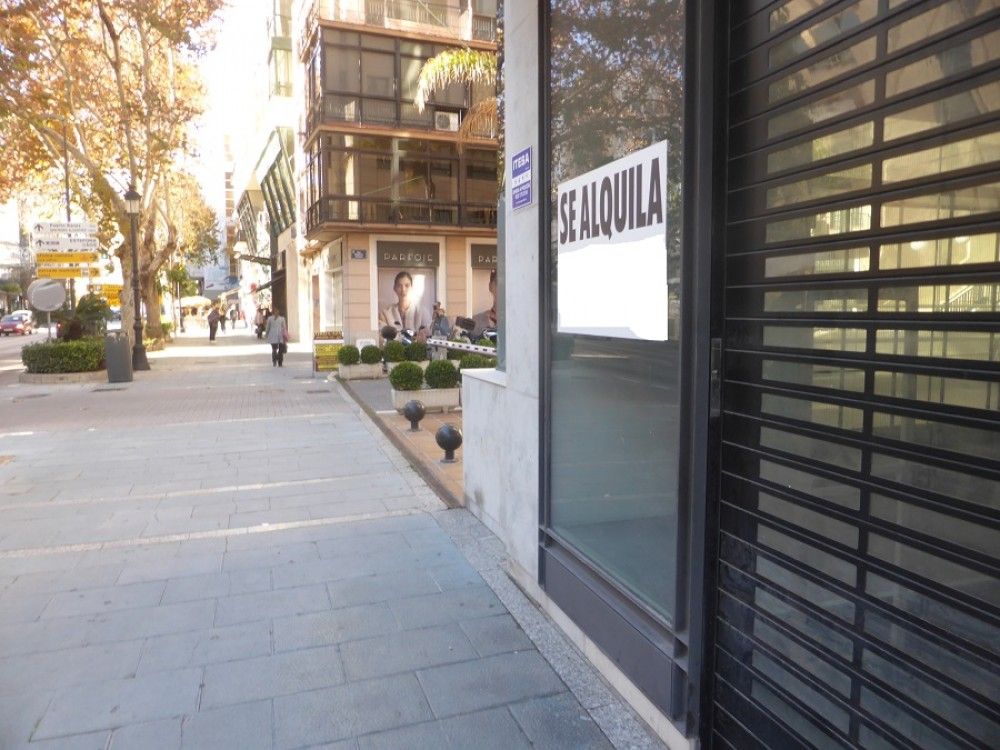 El paro en enero aumentó en Andalucía en 18.249 personas, situando el total autonómico en 987.686 desempleados