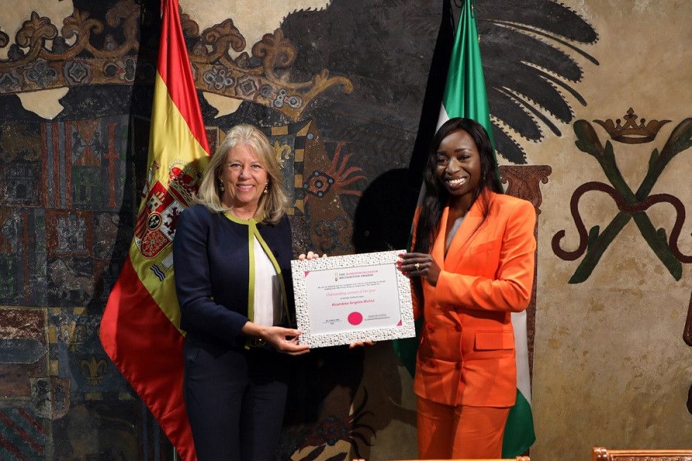 La alcaldesa ha recibido a la empresaria Clara Chizoba Kronborg