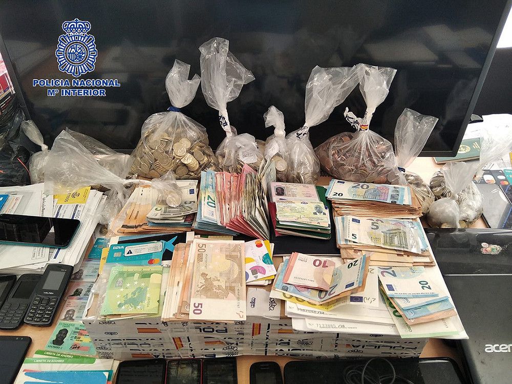 Desarticulada en Málaga una red criminal dedicada a estafar por el “timo del amor” y detenidos 18 miembros de la organización