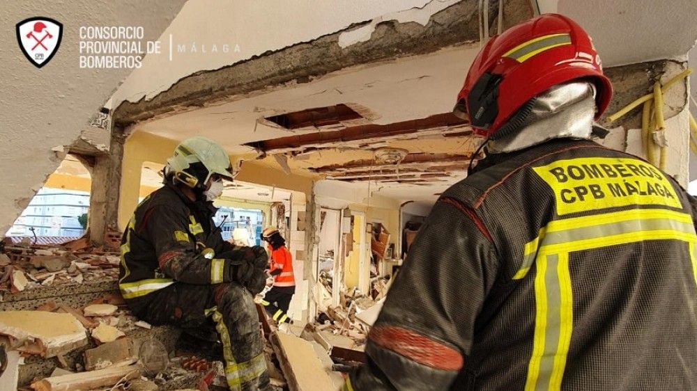 Un muerto y un herido por una explosión de gas en una vivienda de Torre del Mar