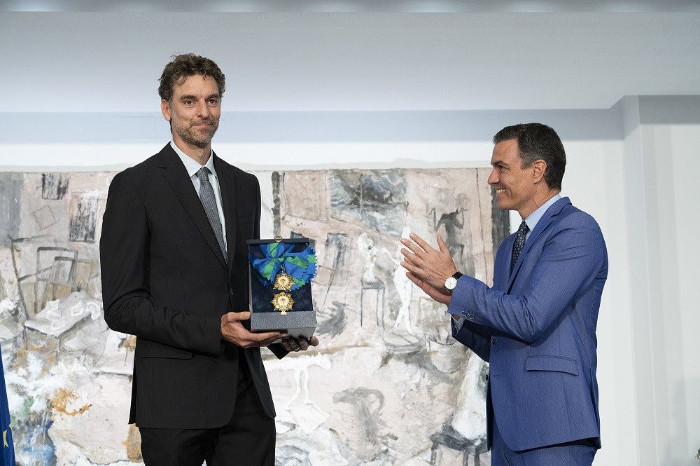 Pau Gasol recibe la Gran Cruz del Mérito Deportivo en reconocimiento a su "espectacular" trayectoria