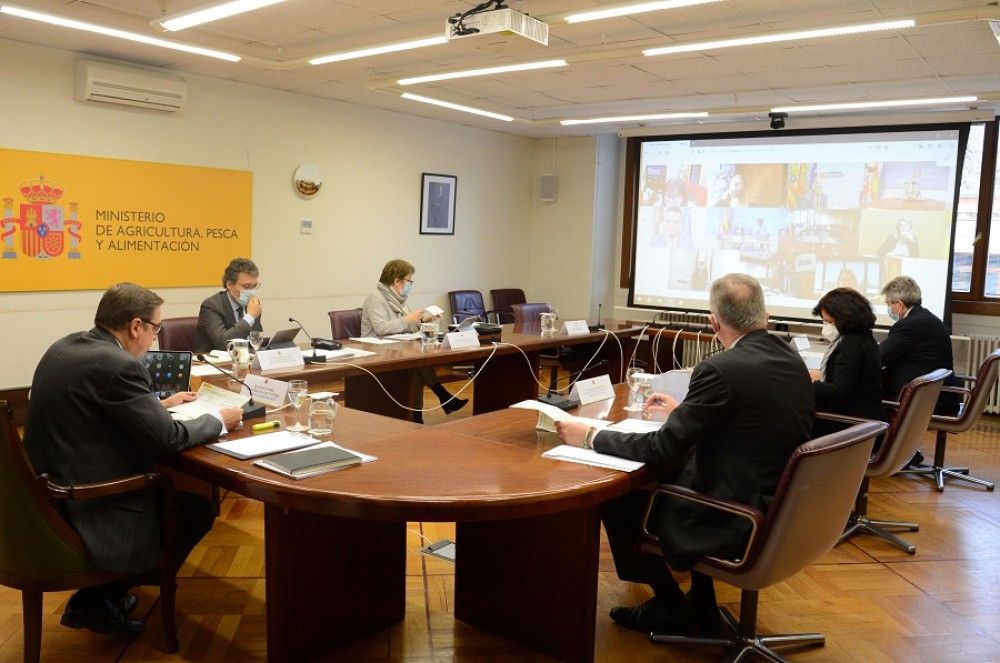 Ministerio y comunidades autónomas aprueban el Plan Nacional de Control Oficial de la Cadena Alimentaria