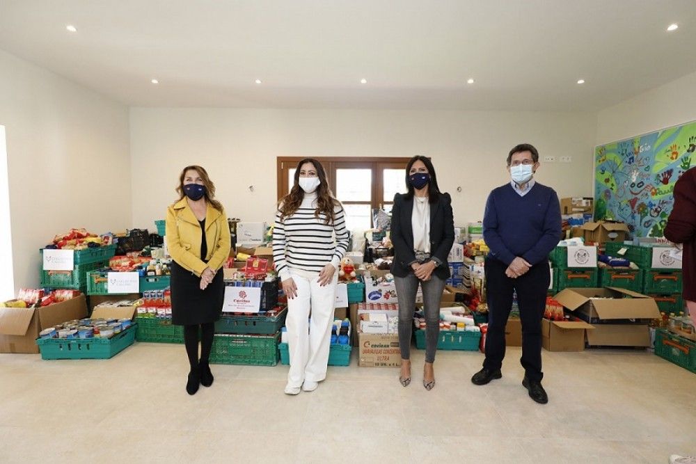La Fundación Global Gift dona 3 toneladas de alimentos y 5.000 artículos de higiene a diferentes colectivos sociales