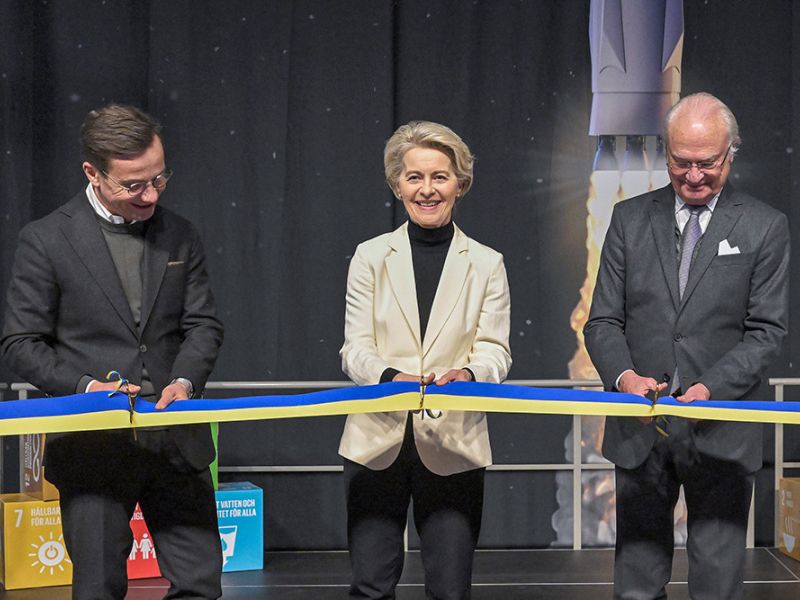 La UE inaugura el primer puerto continental de lanzamiento de satélites
