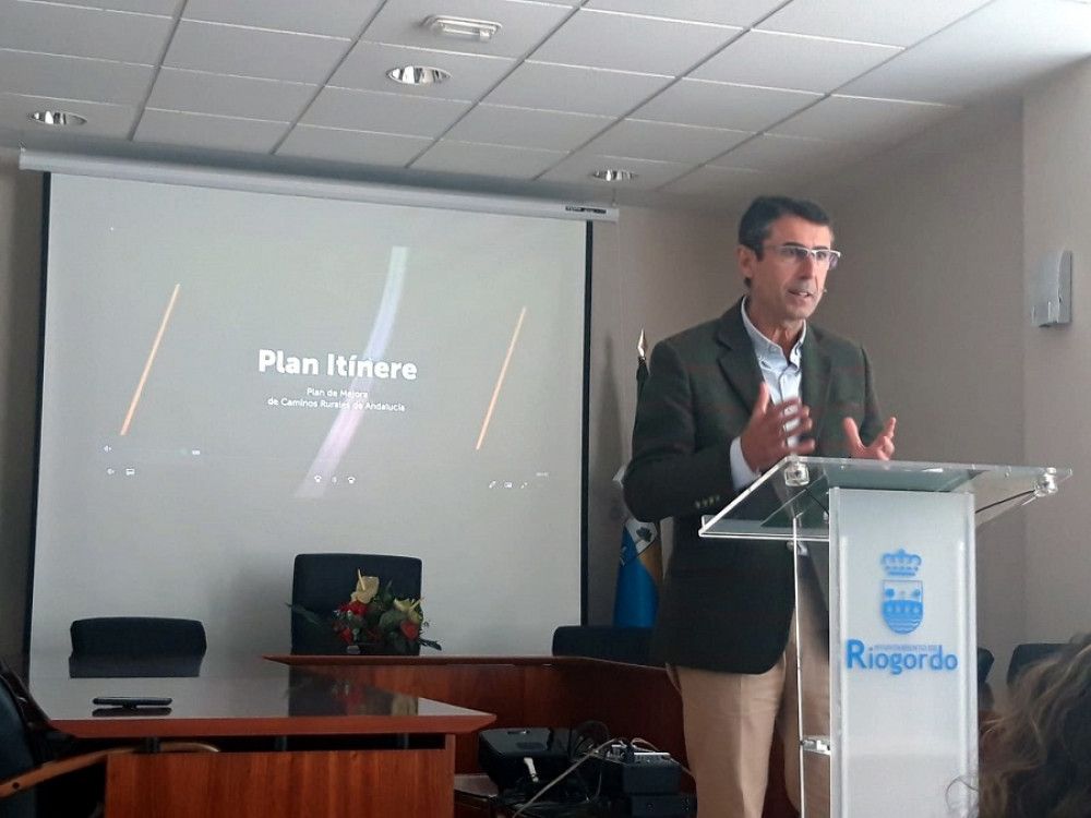 La Junta de Andalucía invierte 6,5 millones de euros para la mejora de caminos rurales en Málaga a través del Plan Itínere