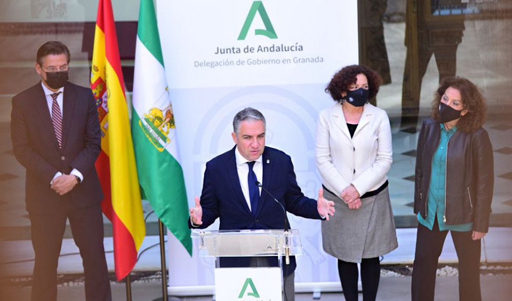 La Junta y la Universidad de Granada firman un convenio que mejora la gestión del riesgo sísmico