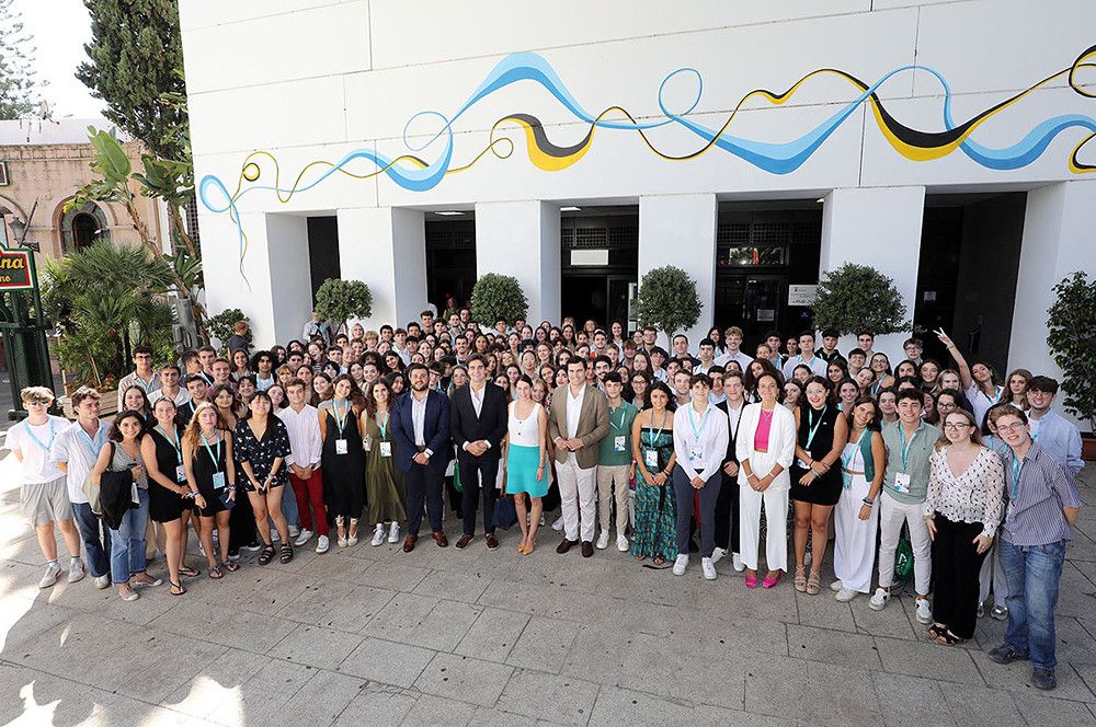 El Palacio de Congresos alberga un encuentro del Parlamento Europeo de los Jóvenes que reúne a más de 180 miembros