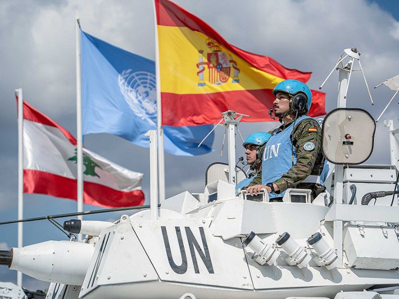 El jefe del contingente español en Líbano transmite tranquilidad a las familias de los 473 militares de la BRIPAC que siguen en la misión de la ONU