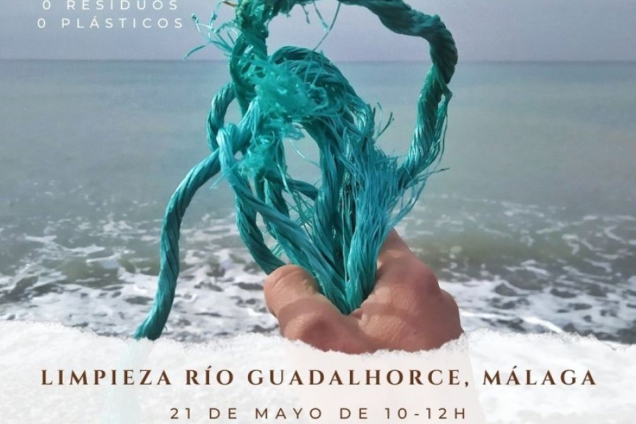 La Diputación desarrolla este mes una campaña para mantener las playas limpias de plásticos y residuos
