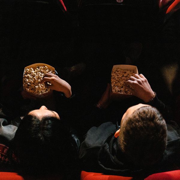 Un total de 420 cines de toda España se adhieren al programa para fomentar la vuelta a las salas de los mayores de 65 años
