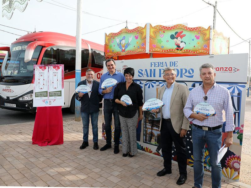 El Ayuntamiento refuerza el servicio de autobús con motivo de la Feria de San Pedro Alcántara y habilita dos lanzaderas que conectan con el recinto de La Caridad