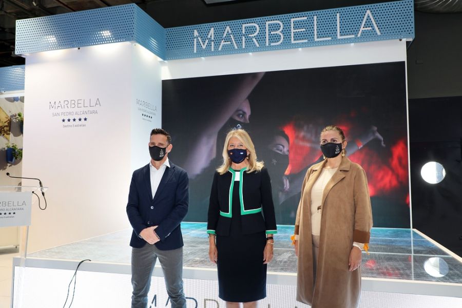 La alcaldesa destaca la solidez de Marbella como destino líder y seguro en el arranque de FITUR