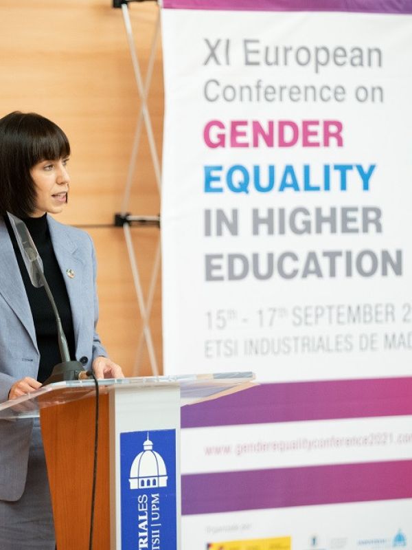 La ministra de Ciencia e Innovación presenta una nueva convocatoria con 5 millones para apoyar a mujeres innovadoras