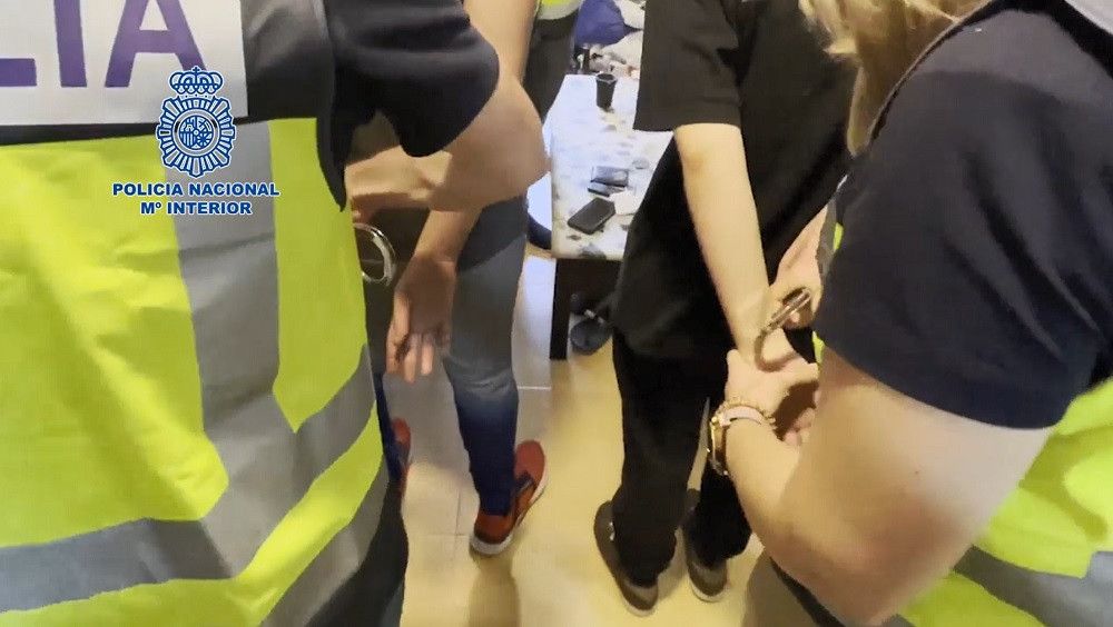 La Policía Nacional detiene a un varón por agredir sexualmente a su propia hija de pocos meses