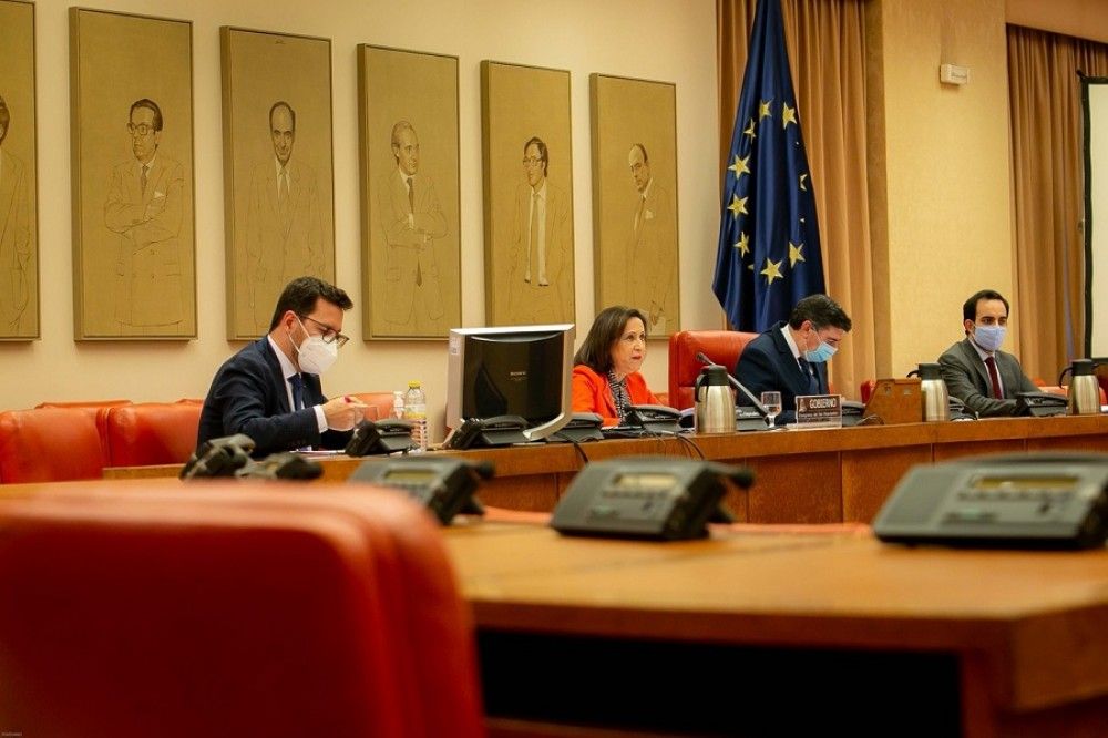 La ministra de Defensa considera que la sanidad militar está más capacitada para su labor en operaciones militares que ante una pandemia