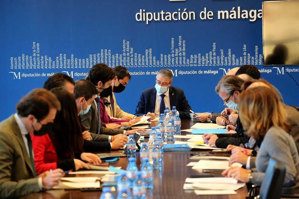La Diputación aprueba proyectos de obras en 17 municipios por dos millones de euros