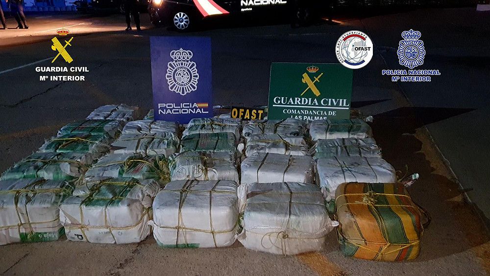 Desarticulada una organización criminal internacional asentada en Marbella y París dedicada al envío de cocaína a Europa mediante veleros