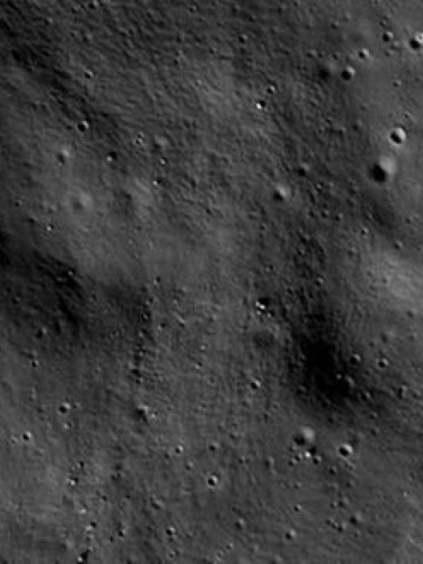 La NASA publica nuevas imágenes del Polo Sur lunar
