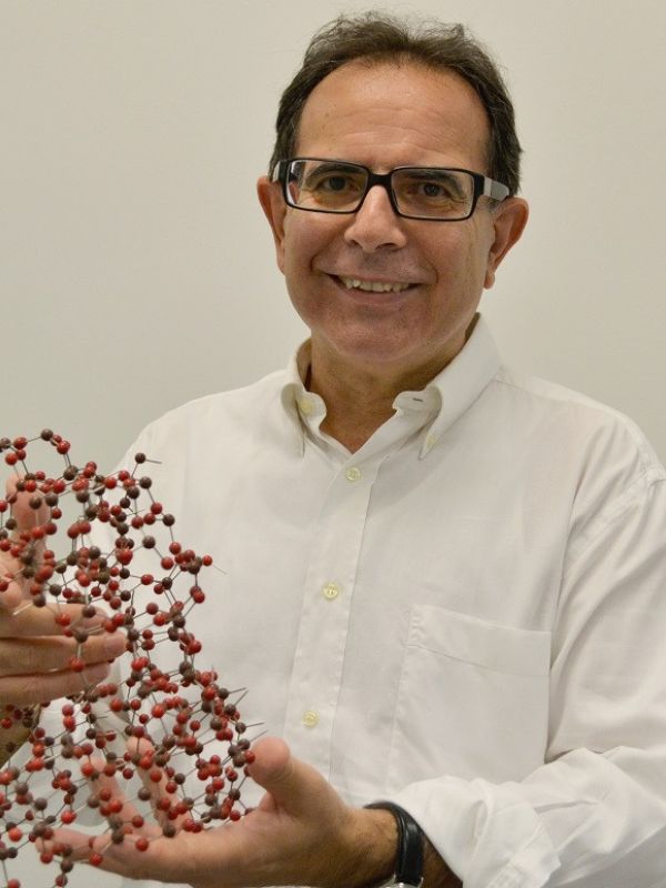 “Nuestros catalizadores convierten residuos de biomasa en biocombustibles”
