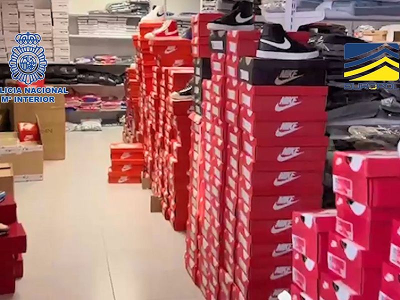 Detenidas más de 370 personas e intervenidos cerca de dos millones de productos falsificados tras más de 3.900 registros en varios países