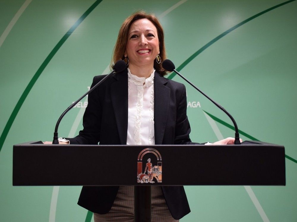La Junta cede al Ayuntamiento de Málaga el albergue juvenil de Torremolinos para atender a personas sin recursos