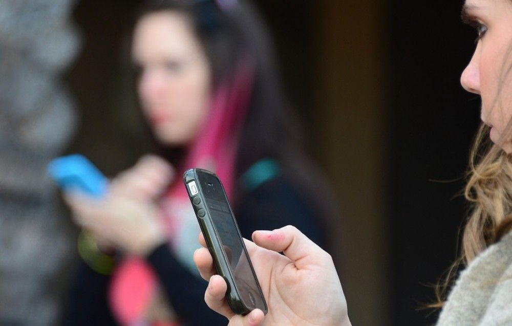 La Consejería de Educación y Deporte pone en marcha su canal de Telegram
