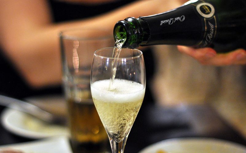 Un estudio del CSIC demuestra que la calidad y sostenibilidad del cava puede mejorarse mediante técnicas agronómicas