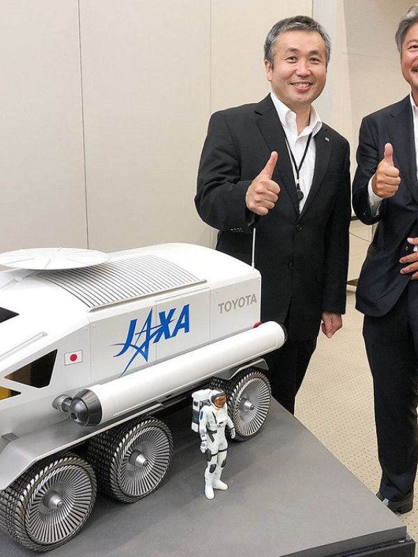 Toyota está desarrollando el "Lunar Cruiser" para explorar la Luna y Marte