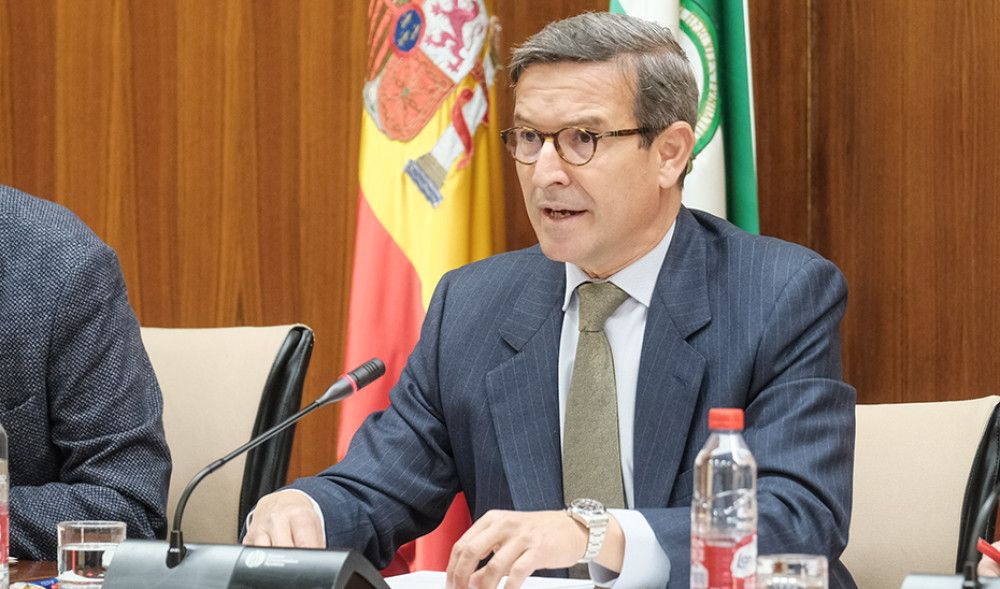 La calidad del suministro eléctrico mejoró en Andalucía en 2022 respecto al año anterior
