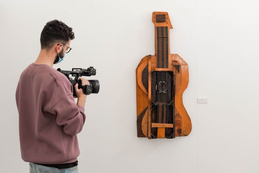 La Diputación acoge `Presencias 53´, una exposición colectiva en la que participan medio centenar de artistas malagueños