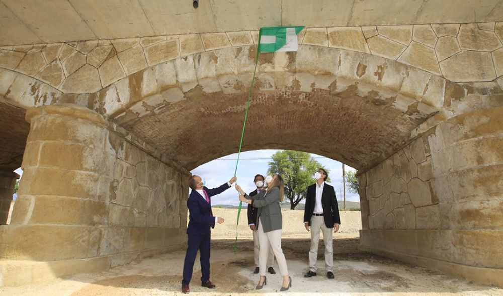 Reabierto el puente que mejora el tráfico entre la Andalucía interior y la Región de Murcia