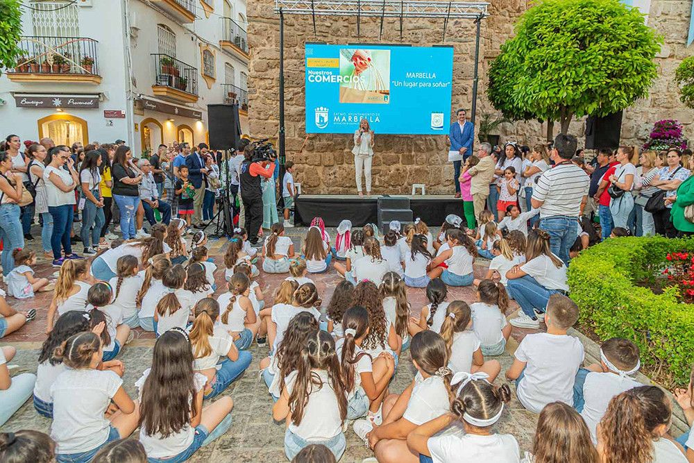 El Ayuntamiento lanza un vídeo promocional del comercio local en el que han participado más de una treintena de establecimientos