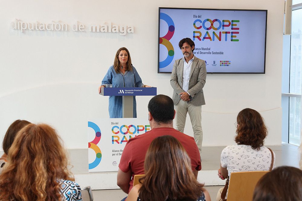 La Diputación y el Ayuntamiento de Málaga reconocen a cooperantes malagueños y organizan una exposición fotográfica sobre su labor