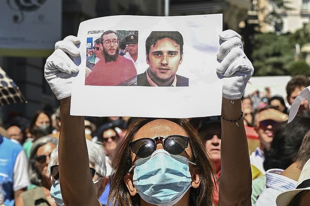 El juez de la Audiencia Nacional cita como investigados a los exjefes de ETA Kantauri’, Anboto’ y Mikel Antza’ por el secuestro y asesinato de Miguel Ángel Blanco