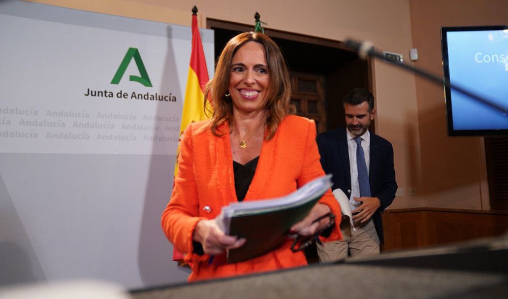 Ocho entidades bancarias se suman al programa de aval hipotecario para los jóvenes de Andalucía