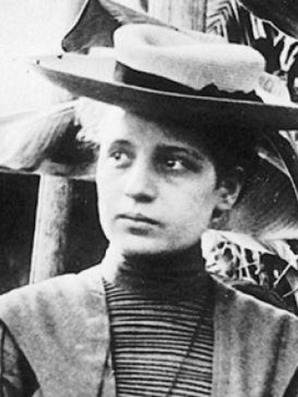 Un proyecto divulgativo reivindica la figura de Lise Meitner, pionera de la física nuclear, para visibilizar a las científicas