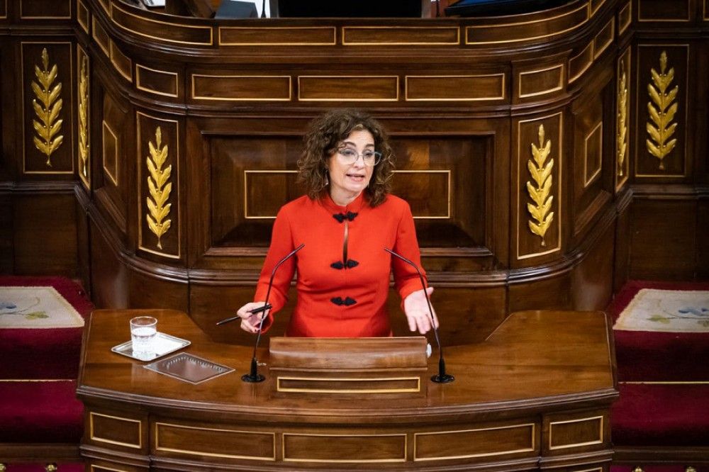 El Gobierno cede y acepta reducir el IVA de lujo con el que ha estado gravando las mascarillas