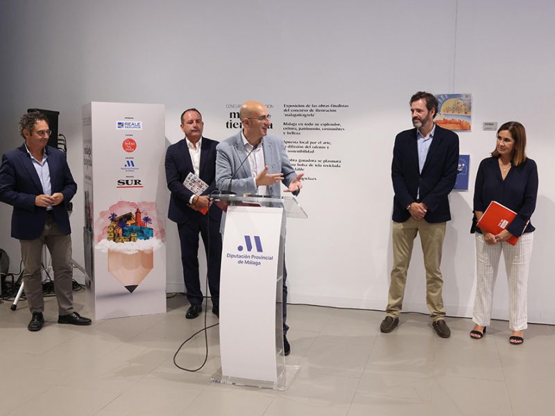 La Diputación acoge una muestra de las obras finalistas del concurso Málaga tiene tela’ para imprimir la mejor imagen de Málaga en una bolsa de algodón