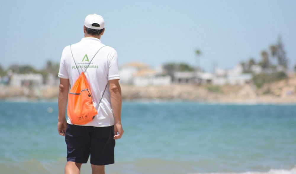 Sanidad insiste en las recomendaciones para un baño seguro de cara al verano