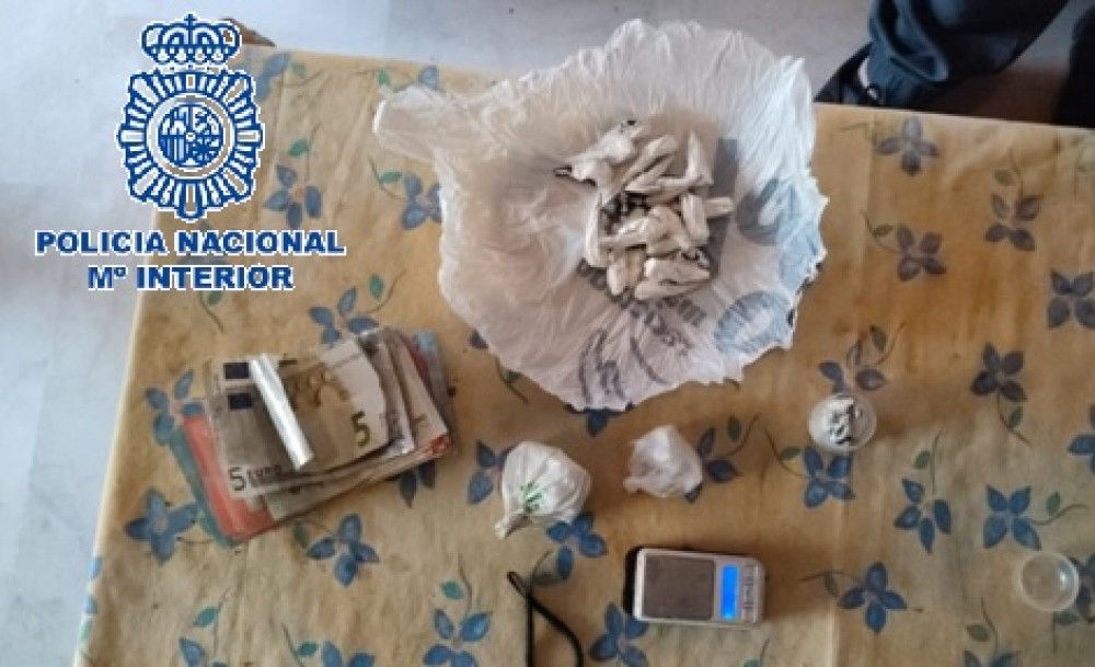 La Policía Nacional detiene a un hombre que distribuía cocaína en zonas de ocio de Torremolinos y en Arroyo de la Miel