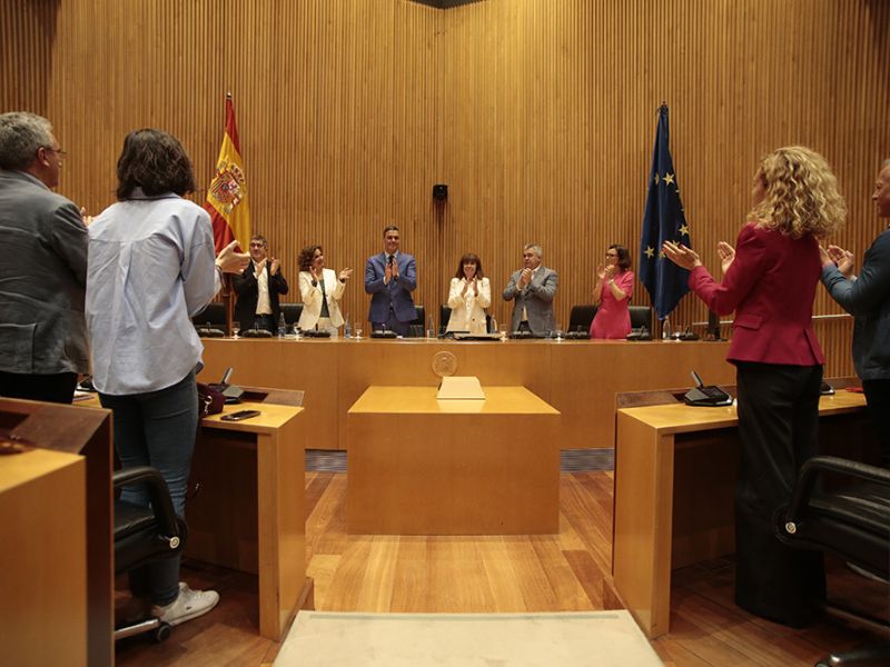 Pedro Sánchez reúne a los suyos para exigirles apoyo incondicional, pero sigue sin preguntarse el por qué de su fracaso el pasado domingo